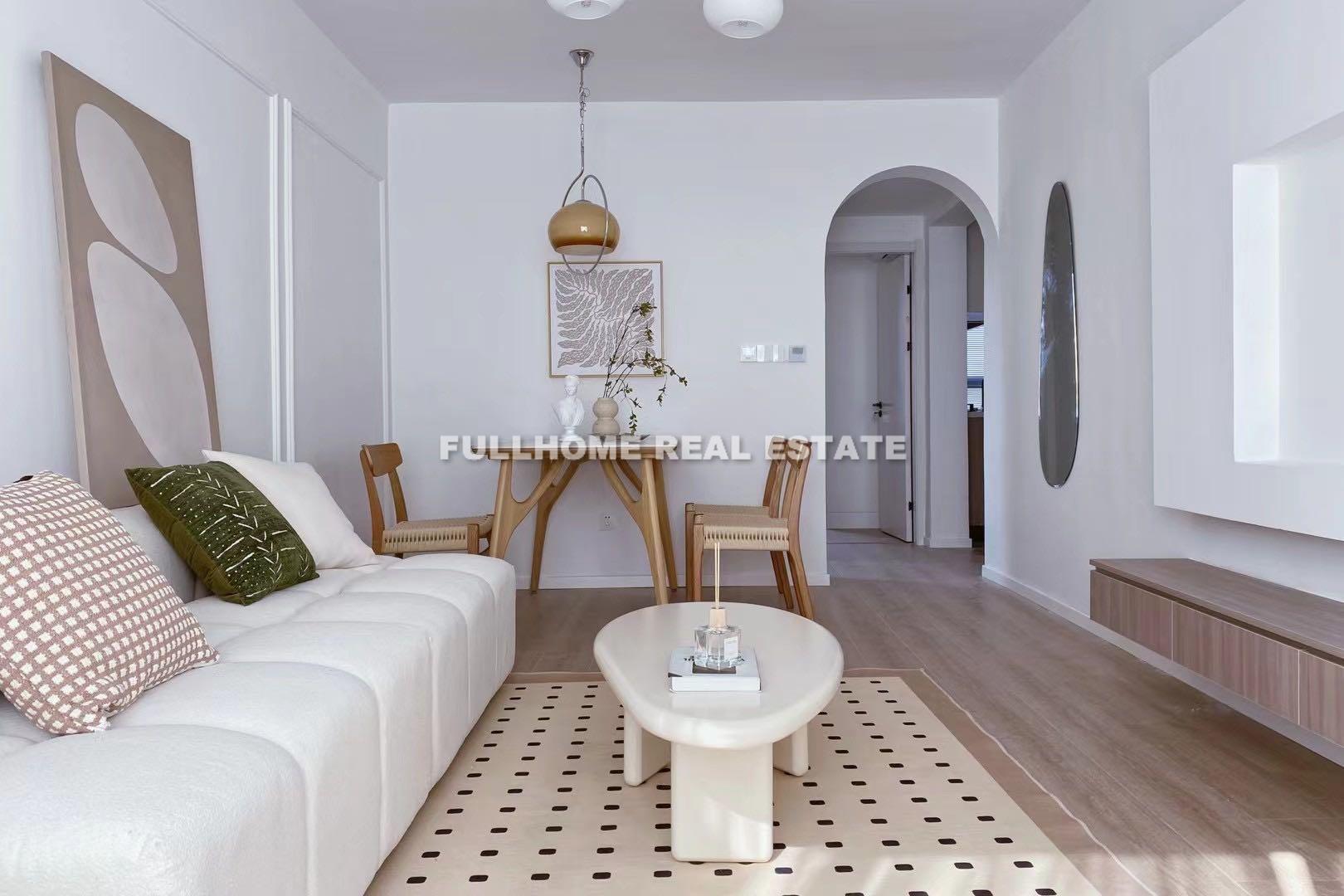 Same compound: Zhao Jia Qiao, 1 bedrooms in Shanghai