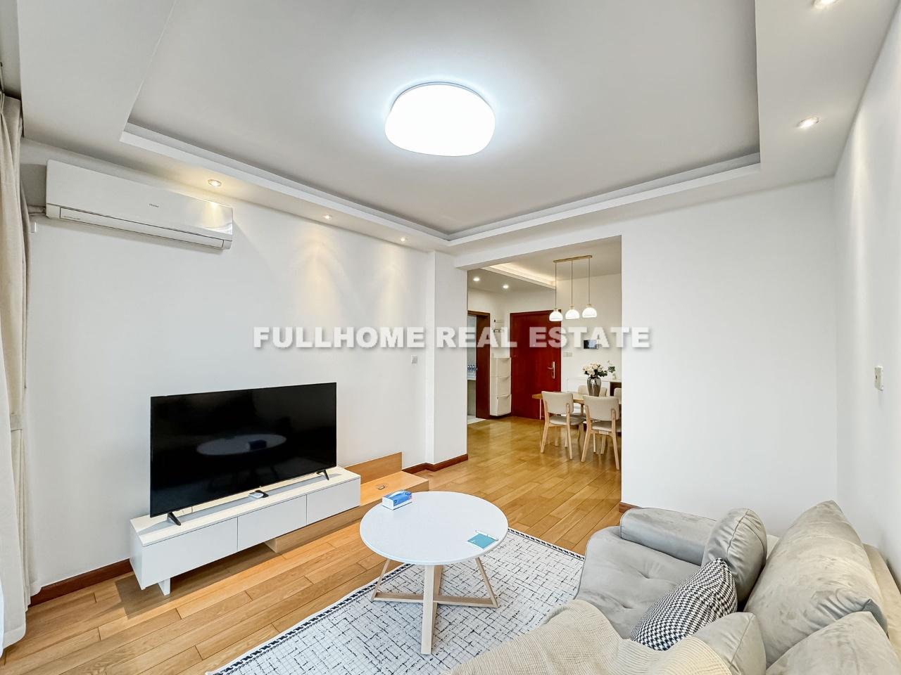 Xin Tian Di Riverside Garden - 2 bedroom apartment in Shanghai, Gubei, Hongqiao