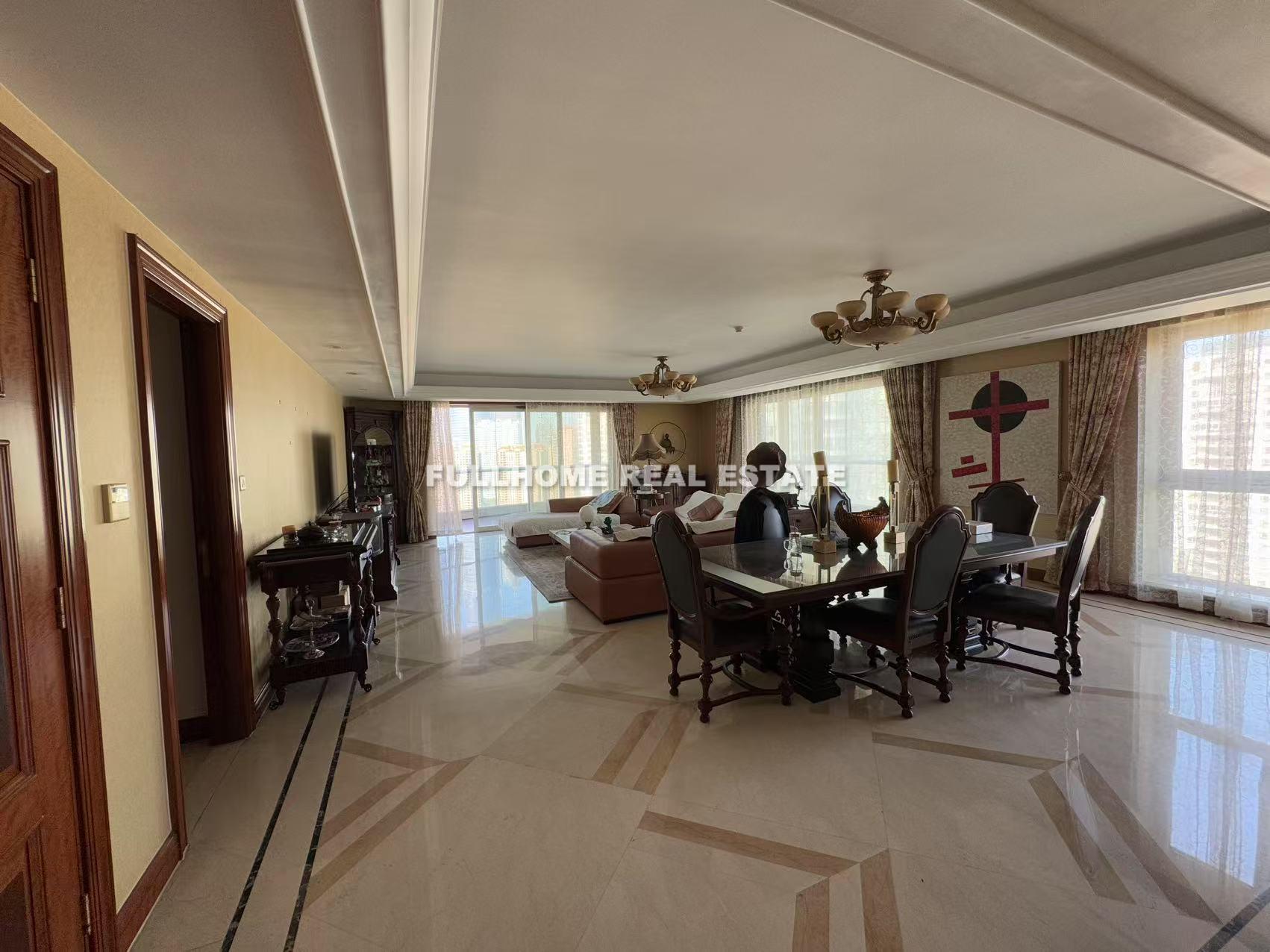 Similar property: Fortune Residence, 3 bedrooms, 339 sqm in Shanghai