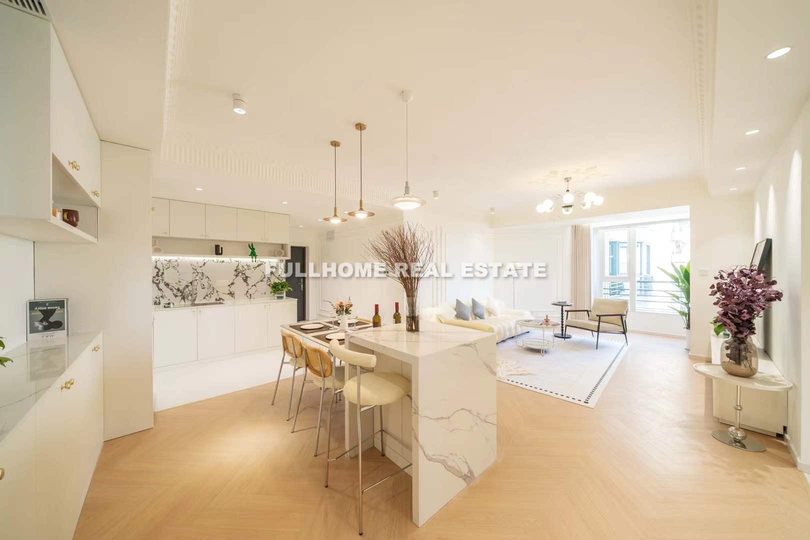 Novel Garden - 3 bedroom apartment in Shanghai, Xujiahui, Downtown