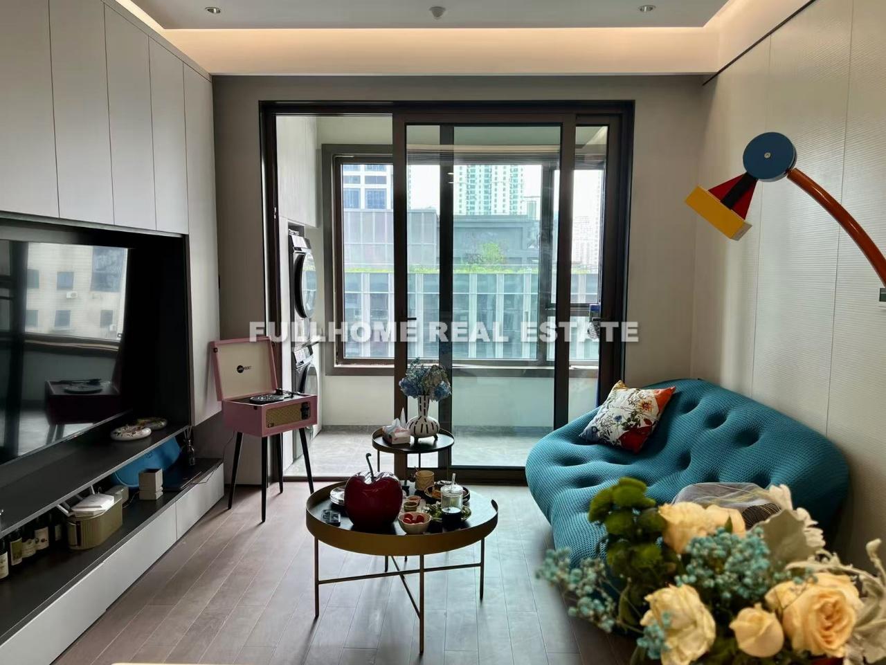 Same compound: Su He Wan Mansion, 3 bedrooms in Shanghai