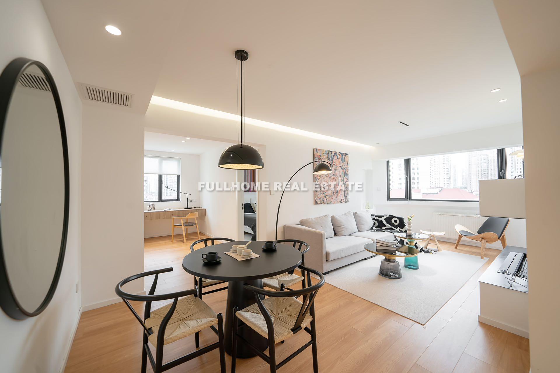 Same compound: Lane 1-1000 Changping Road Old House, 3 bedrooms in Shanghai