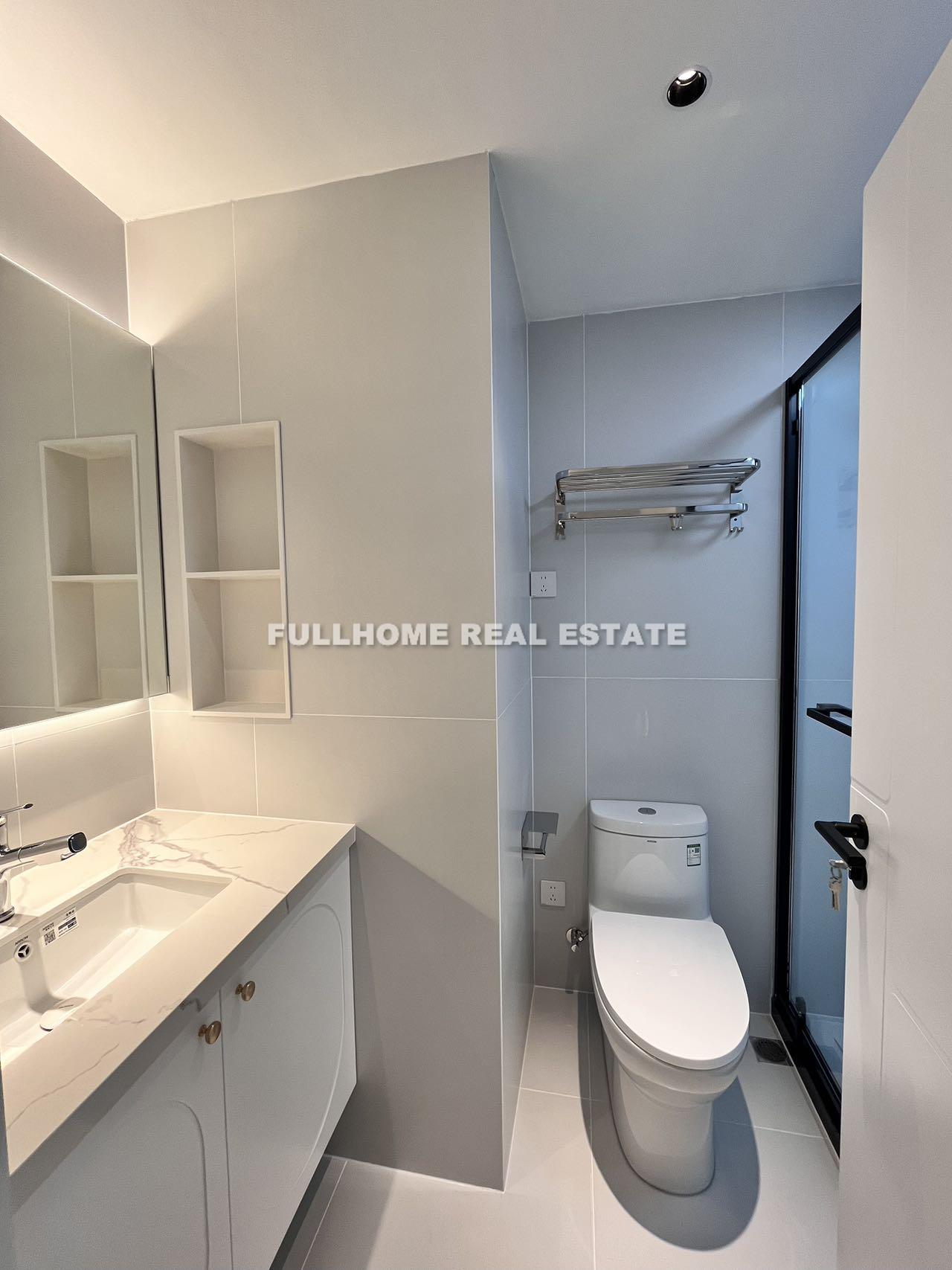 East Huaihai Apartment - Interior view 12, Shanghai rental property