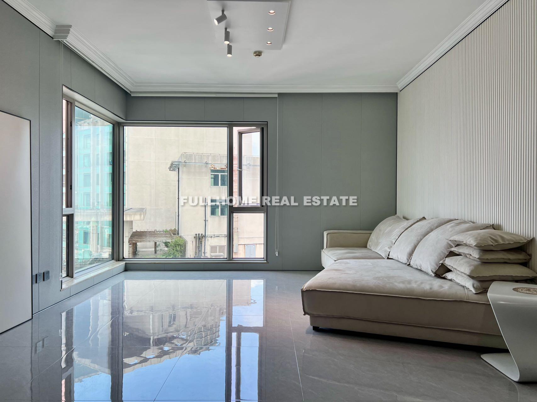 Similar property: Shimao Riviera Garden, 1 bedrooms, 85 sqm in Shanghai