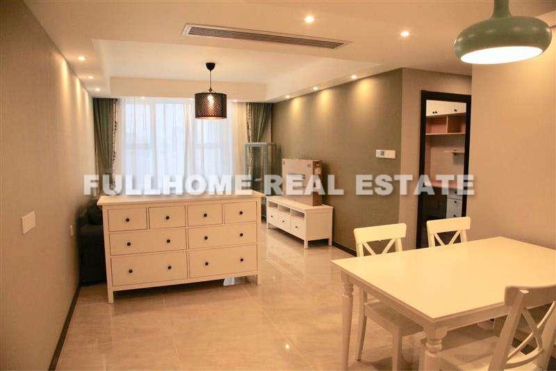 West Nanjing Mansion - 2 bedroom apartment in Shanghai, Downtown, Downtown