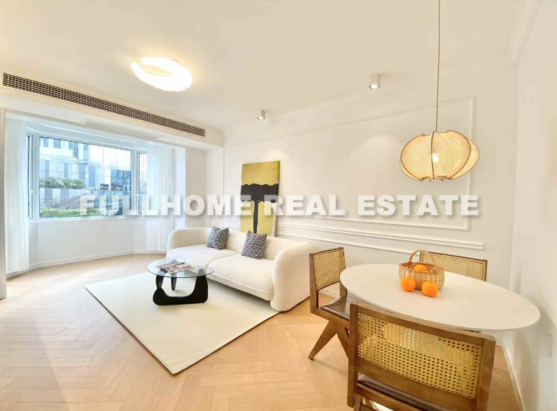 Same compound: Zhao Jia Qiao, 1 bedrooms in Shanghai