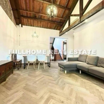 Same compound: Lane 401-800 Changle Road Old House	, 3 bedrooms in Shanghai