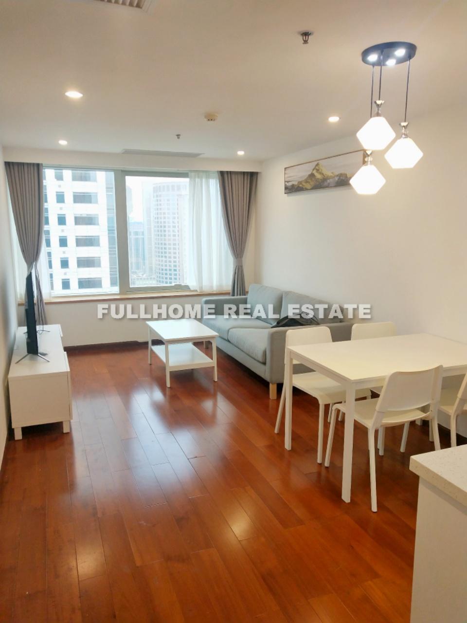 Hong Kong Plaza - 2 bedroom apartment in Shanghai, Downtown, Downtown