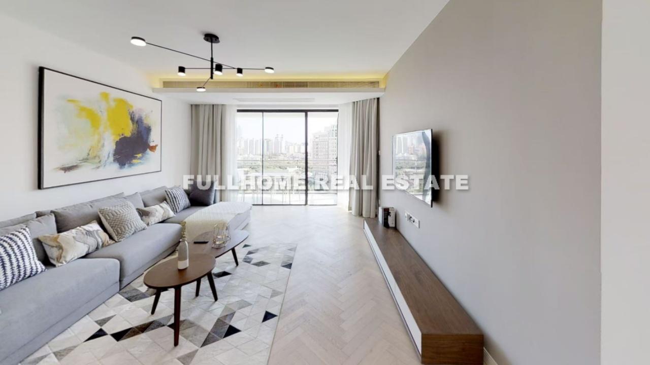 Central Residences - 3 bedroom apartment in Shanghai, FFC, Downtown