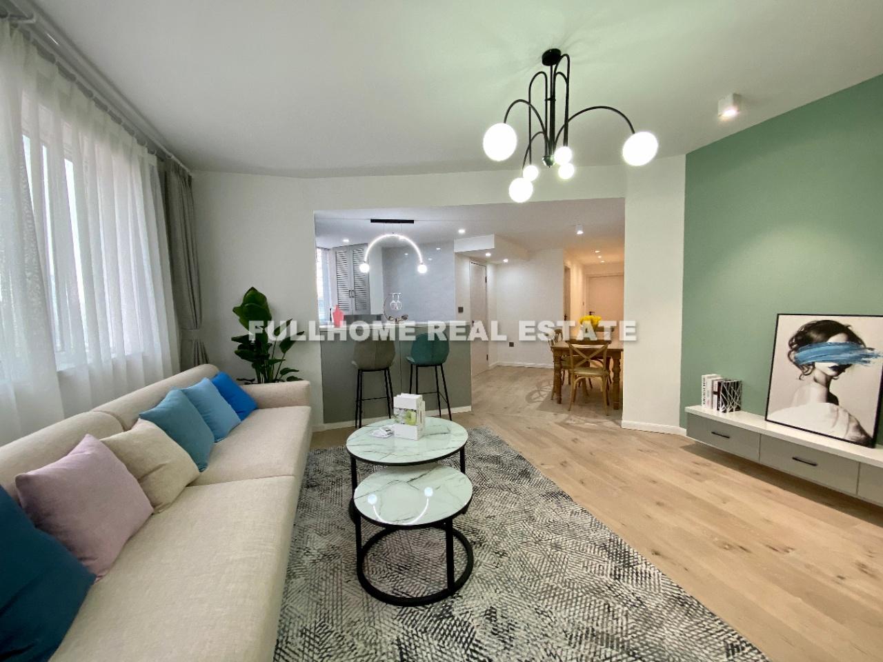 Guanghui Garden - 3 bedroom apartment in Shanghai, Downtown, Downtown