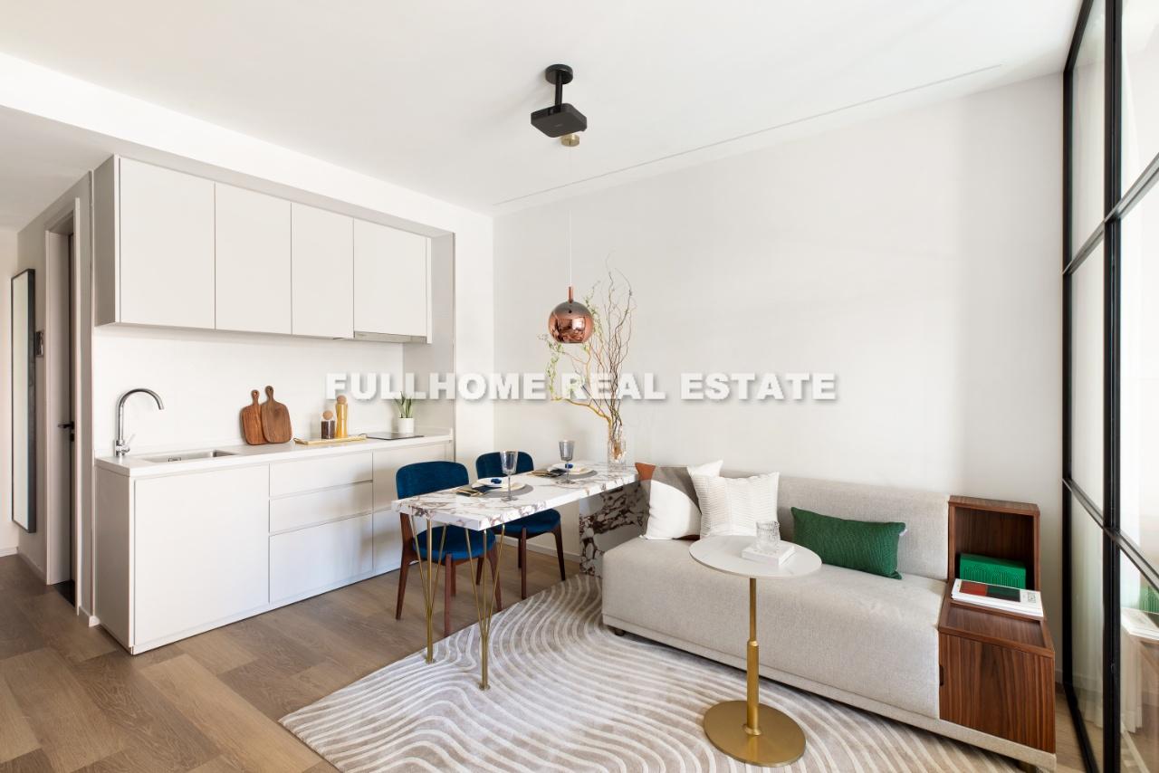 Same compound: LIV'N THE SPARK, 1 bedrooms in Shanghai