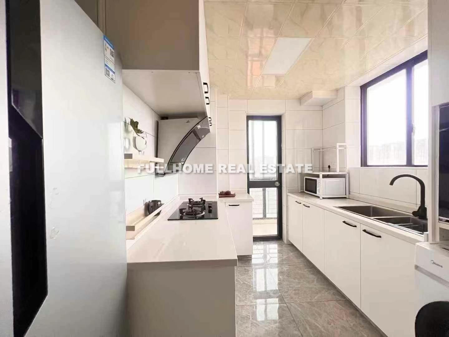 Zhong Yuan Liang Wan Cheng - Interior view 5, Shanghai rental property