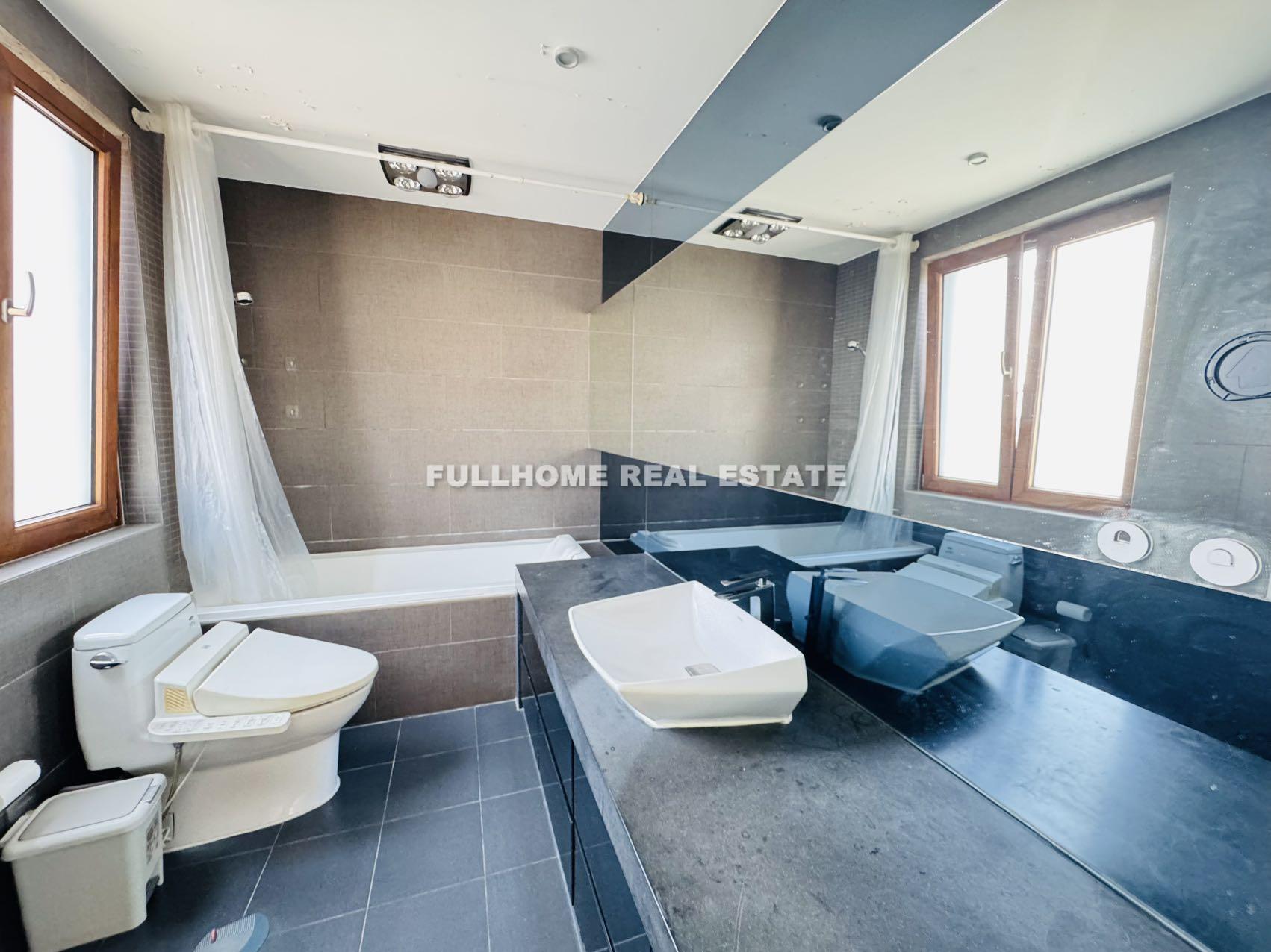 Gubei International Plaza - Interior view 3, Shanghai rental property