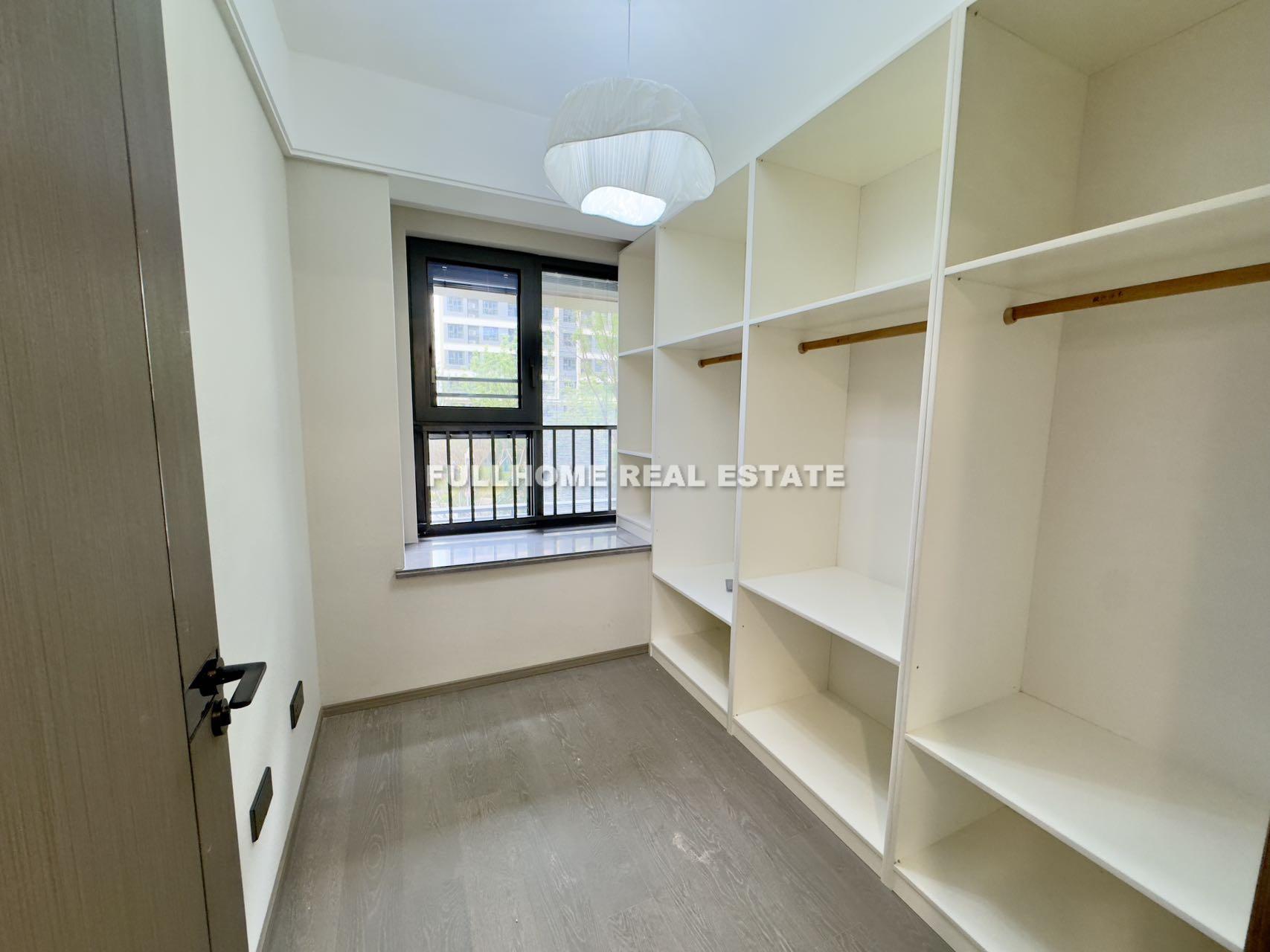 JMPERIAL CREEK - Interior view 8, Shanghai rental property