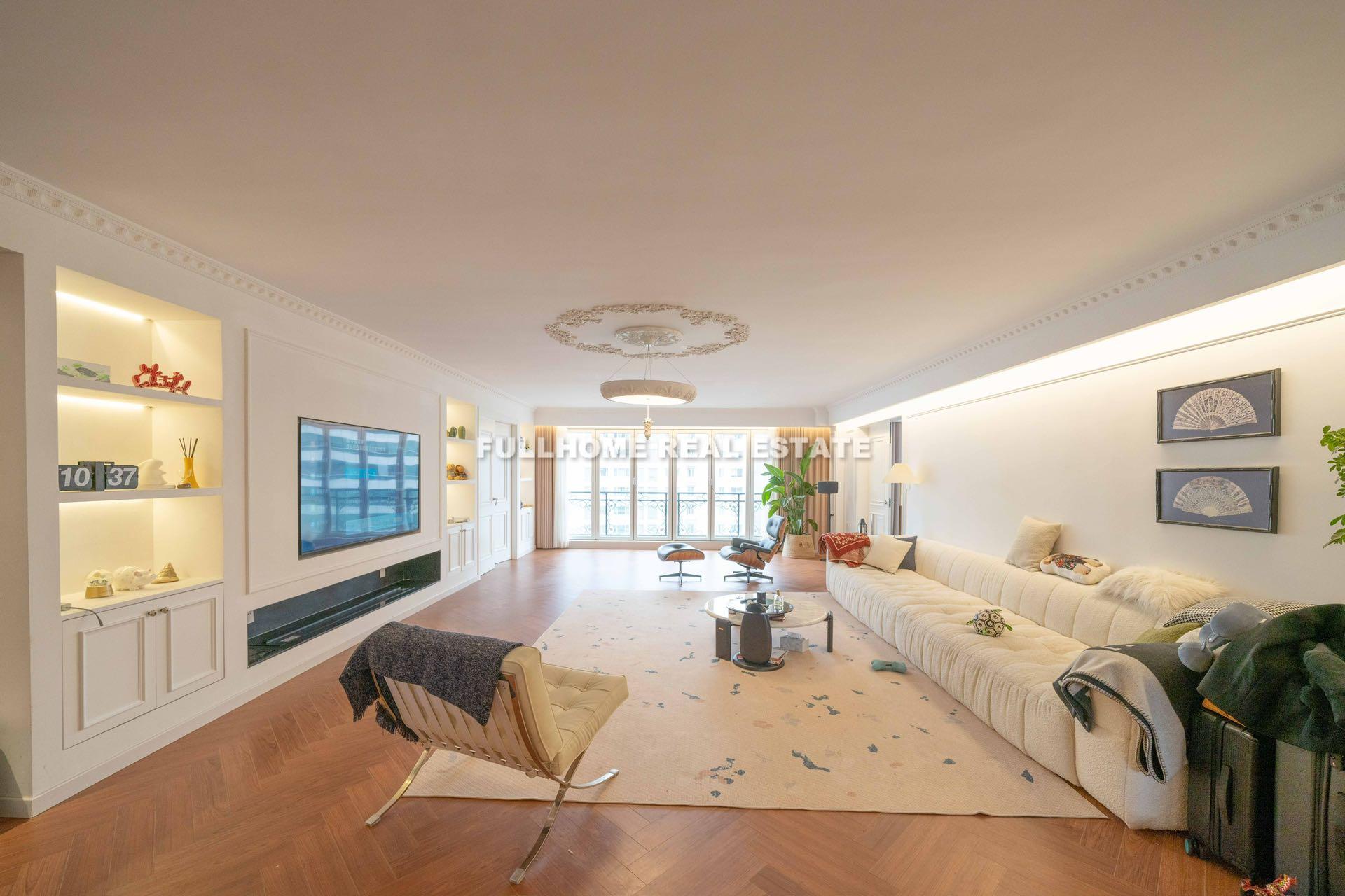 Zhongfu City Phase Ⅲ - 4 bedroom apartment in Shanghai, People Square, Downtown