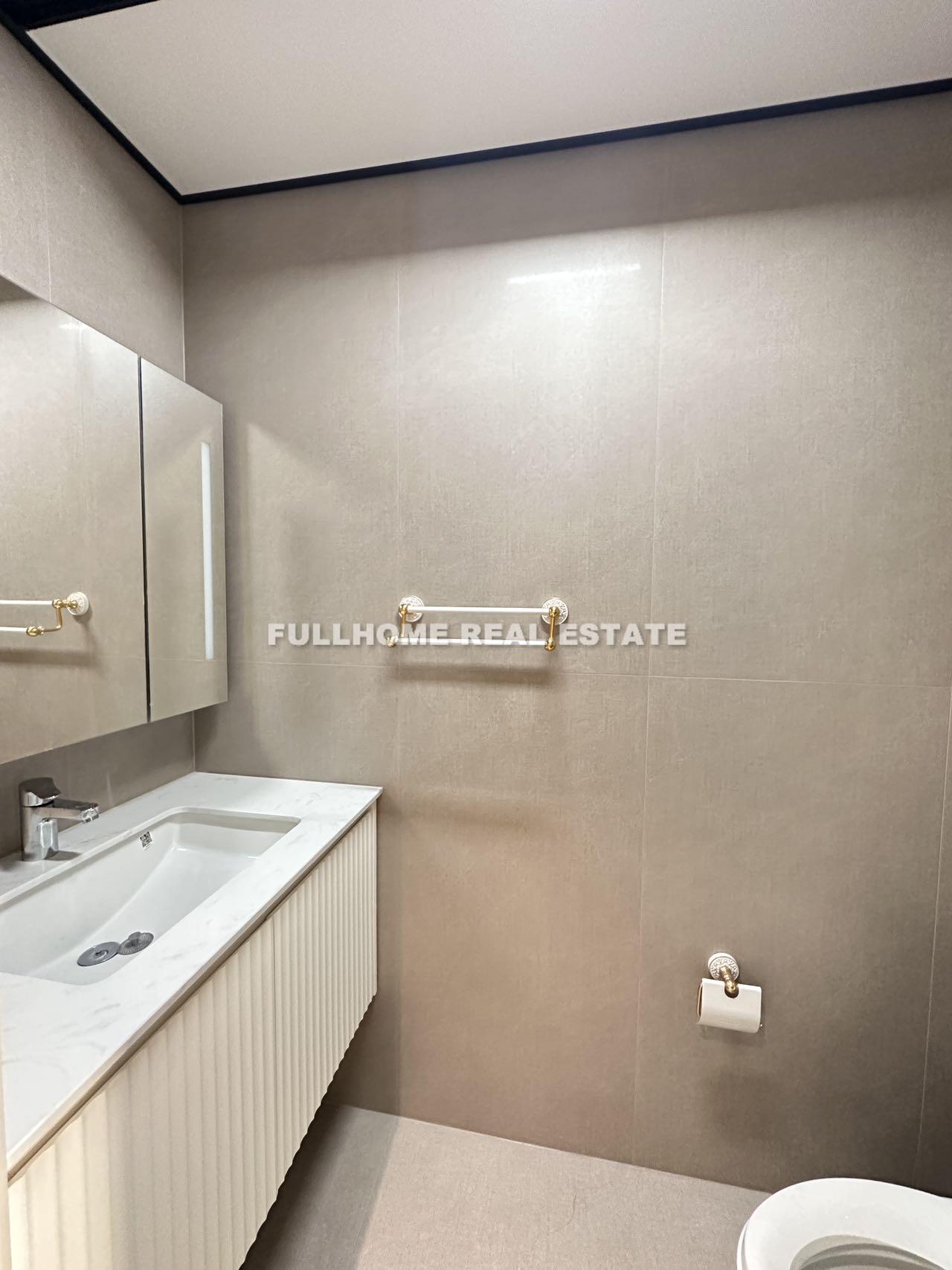 Lane 1001-1500 Middle Huaihai Road Old House - Interior view 2, Shanghai rental property