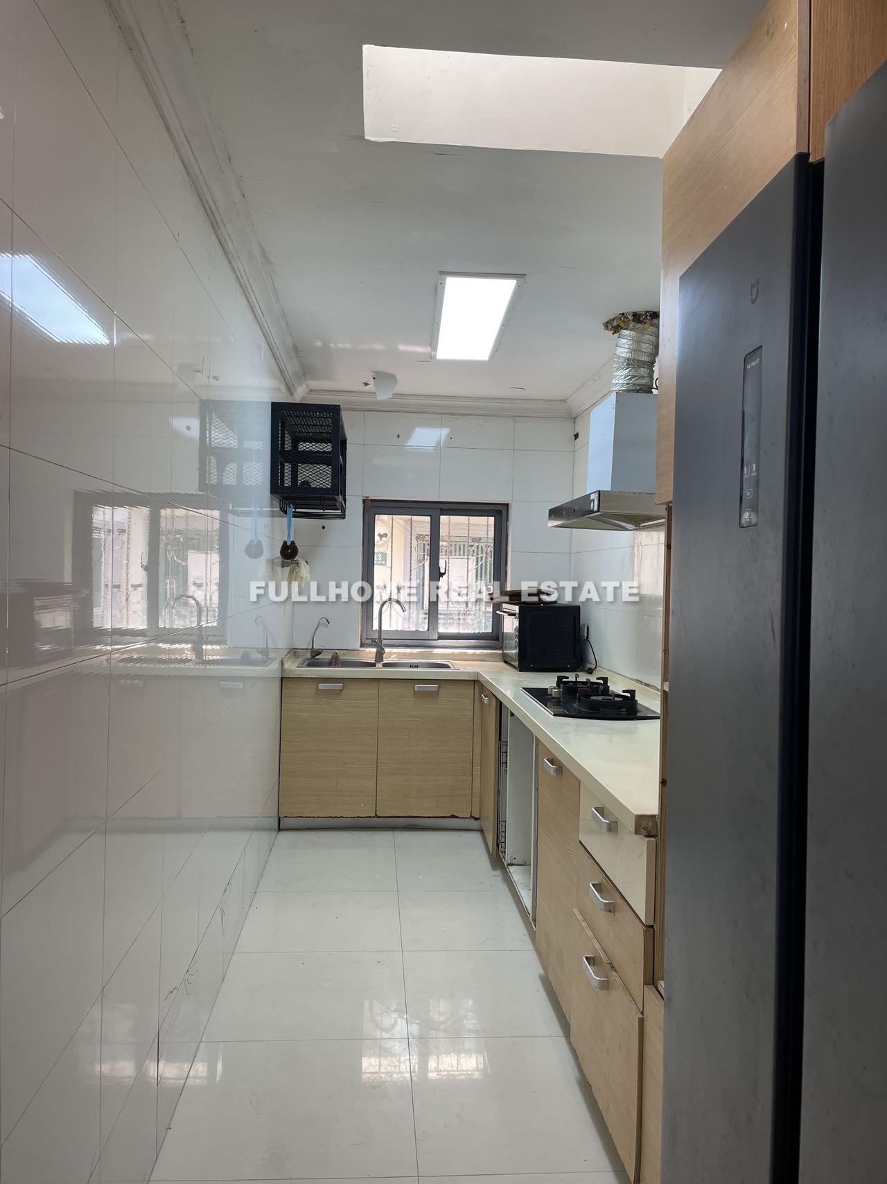 Lane 1-200 Kangping Road Old House	 - Interior view 7, Shanghai rental property