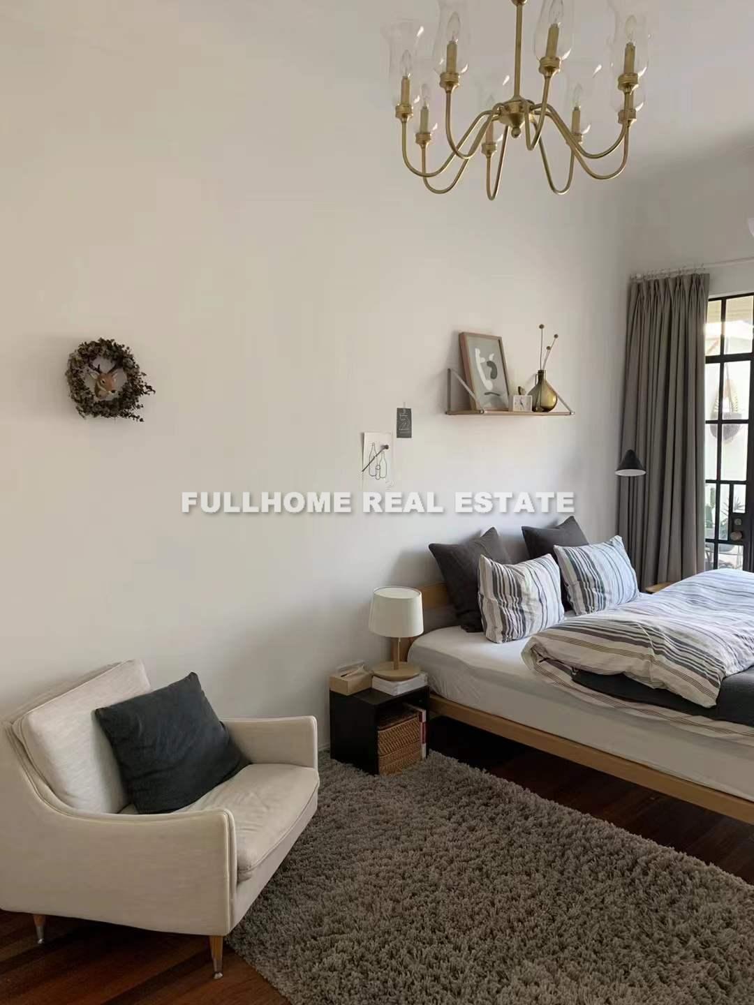 Lane 101-300 Yueyang Road Old House - 2 bedroom apartment in Shanghai, FFC, Downtown