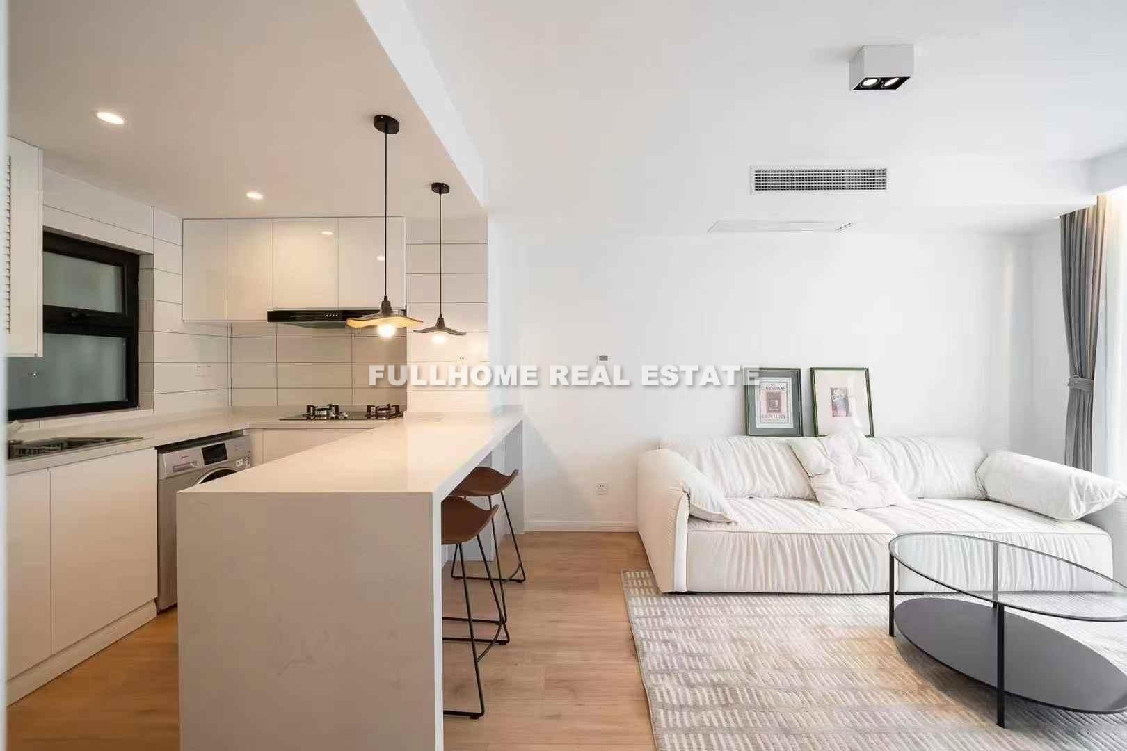 Same compound: Huashi International Apartment, 1 bedrooms in Shanghai