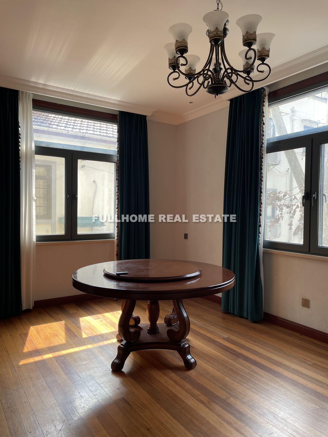 Lane 1-200 Kangping Road Old House	 - Interior view 10, Shanghai rental property