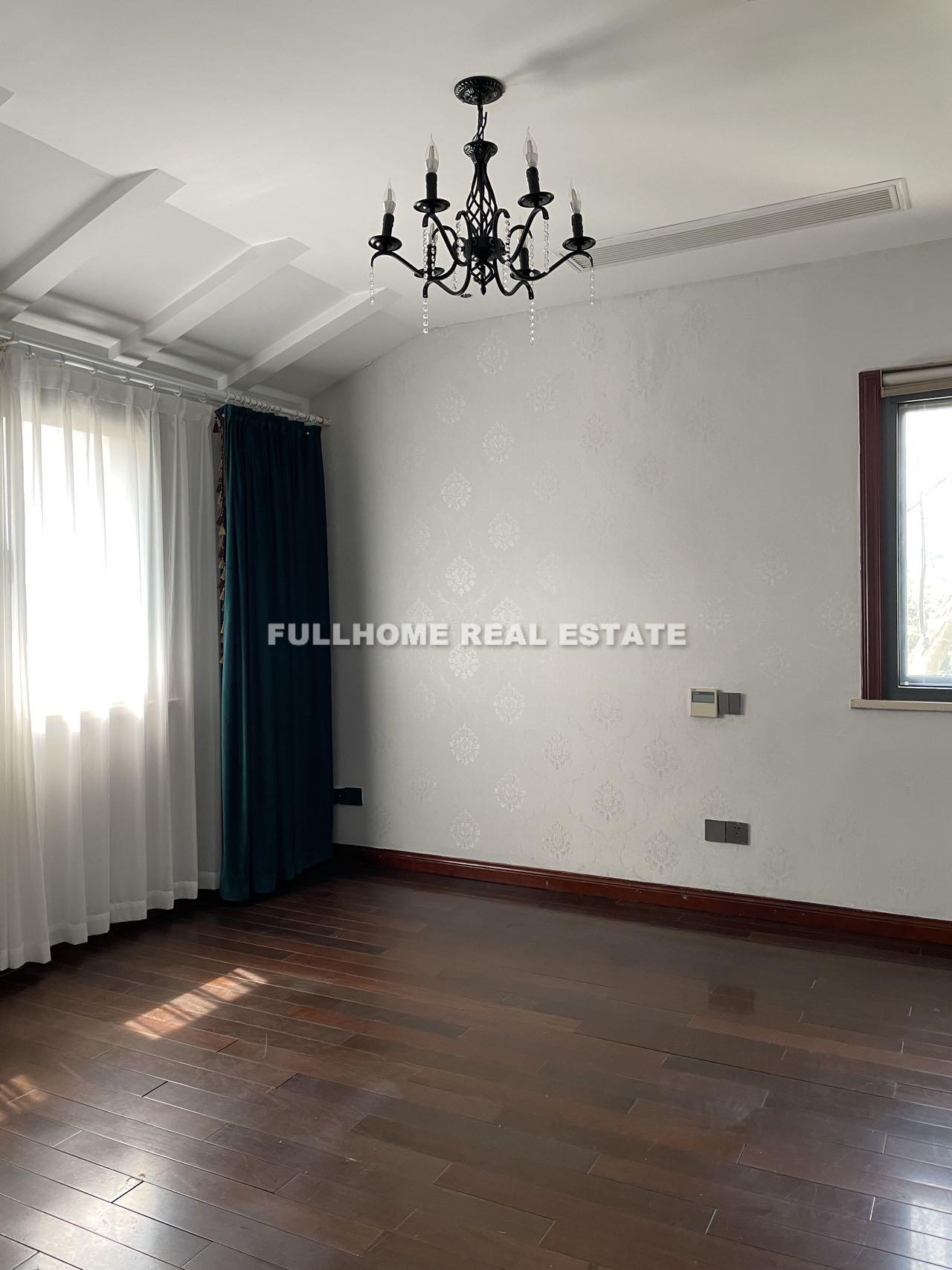 Lane 1-200 Kangping Road Old House	 - Interior view 13, Shanghai rental property