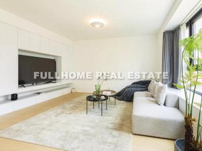 Same compound: Qing Zhi Jie Garden, 3 bedrooms in Shanghai