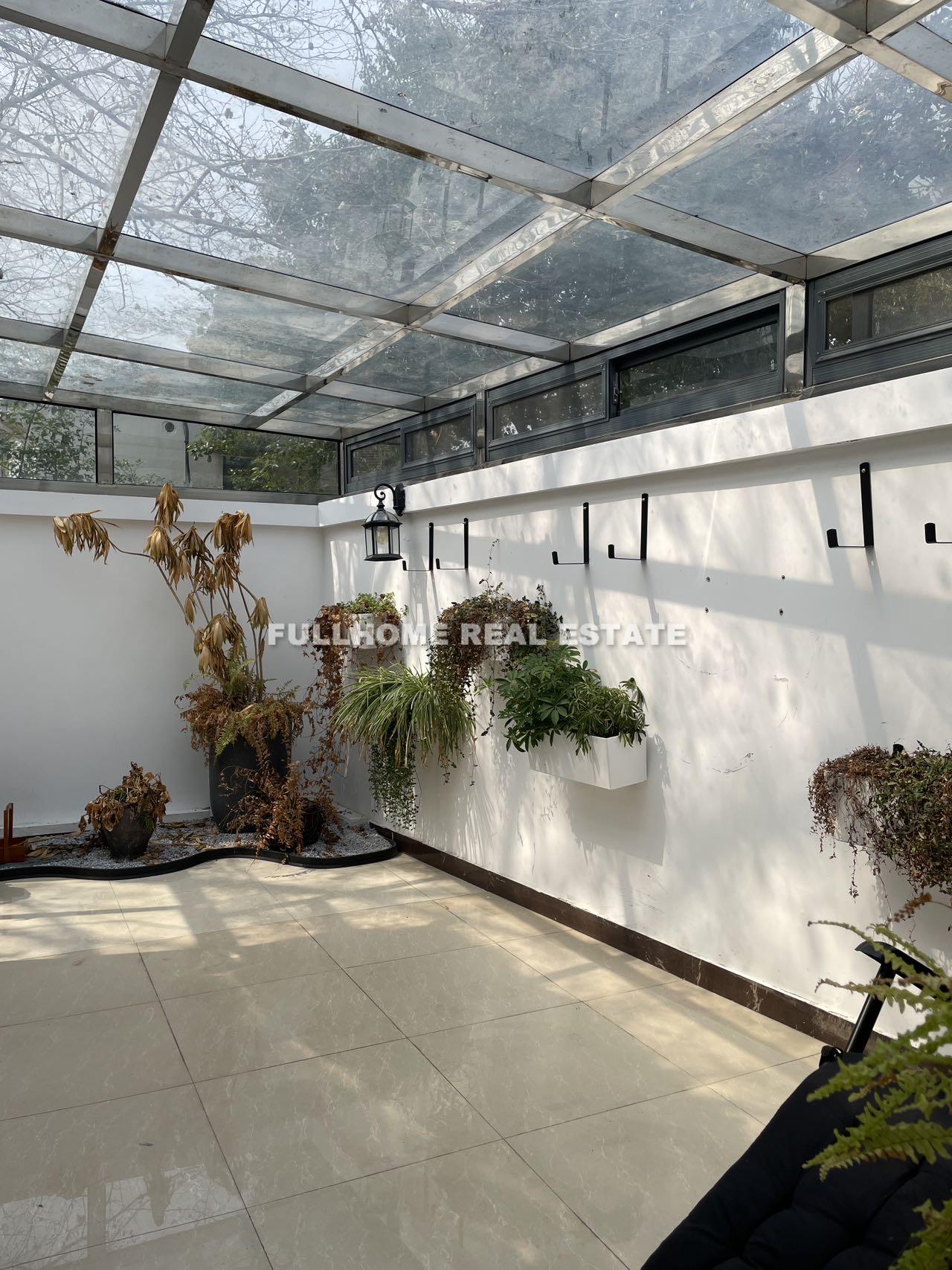 Lane 1-200 Kangping Road Old House	 - Interior view 16, Shanghai rental property