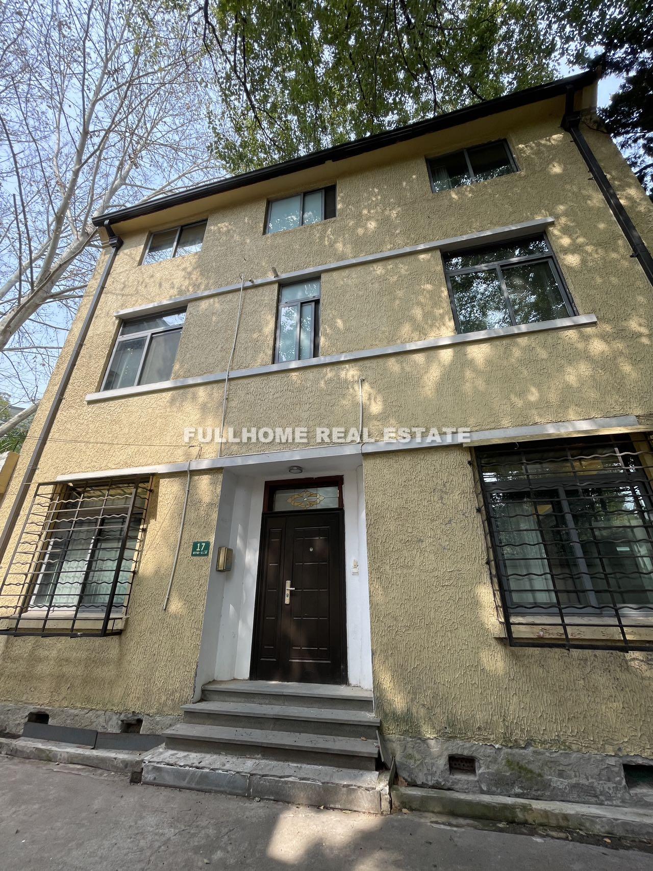 Lane 1-200 Kangping Road Old House	 - Interior view 4, Shanghai rental property