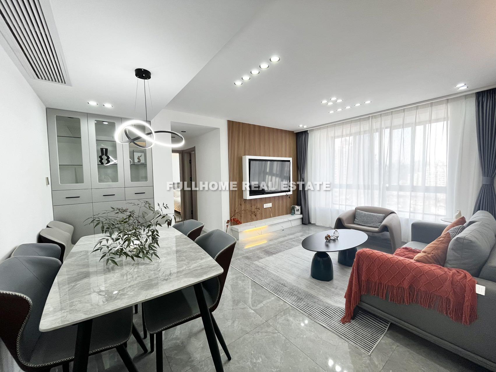 Same compound: Sen Kai Garden, 2 bedrooms in Shanghai