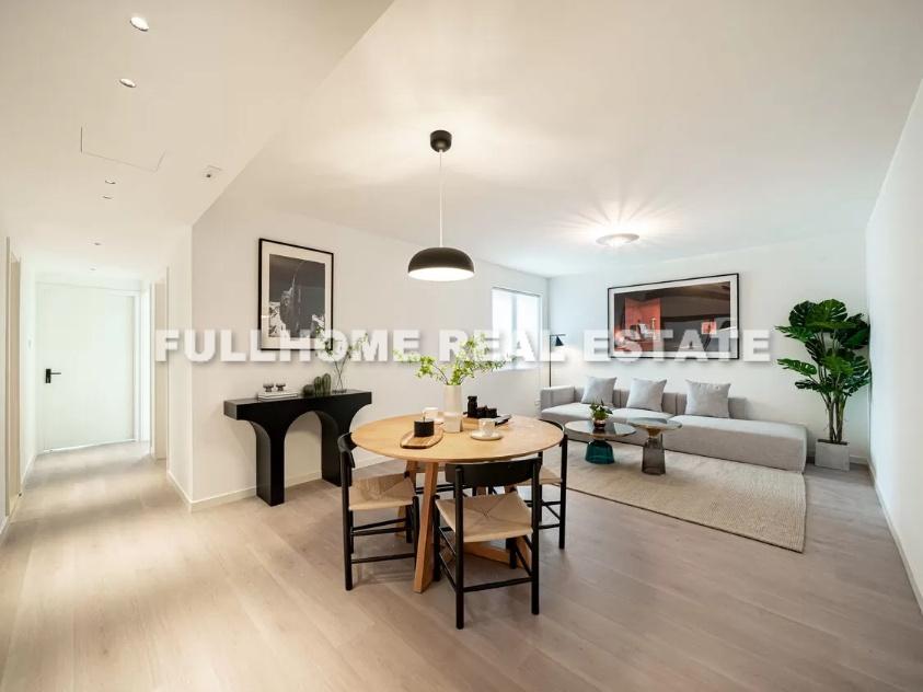 Same compound: Jiafa Apartment, 3 bedrooms in Shanghai