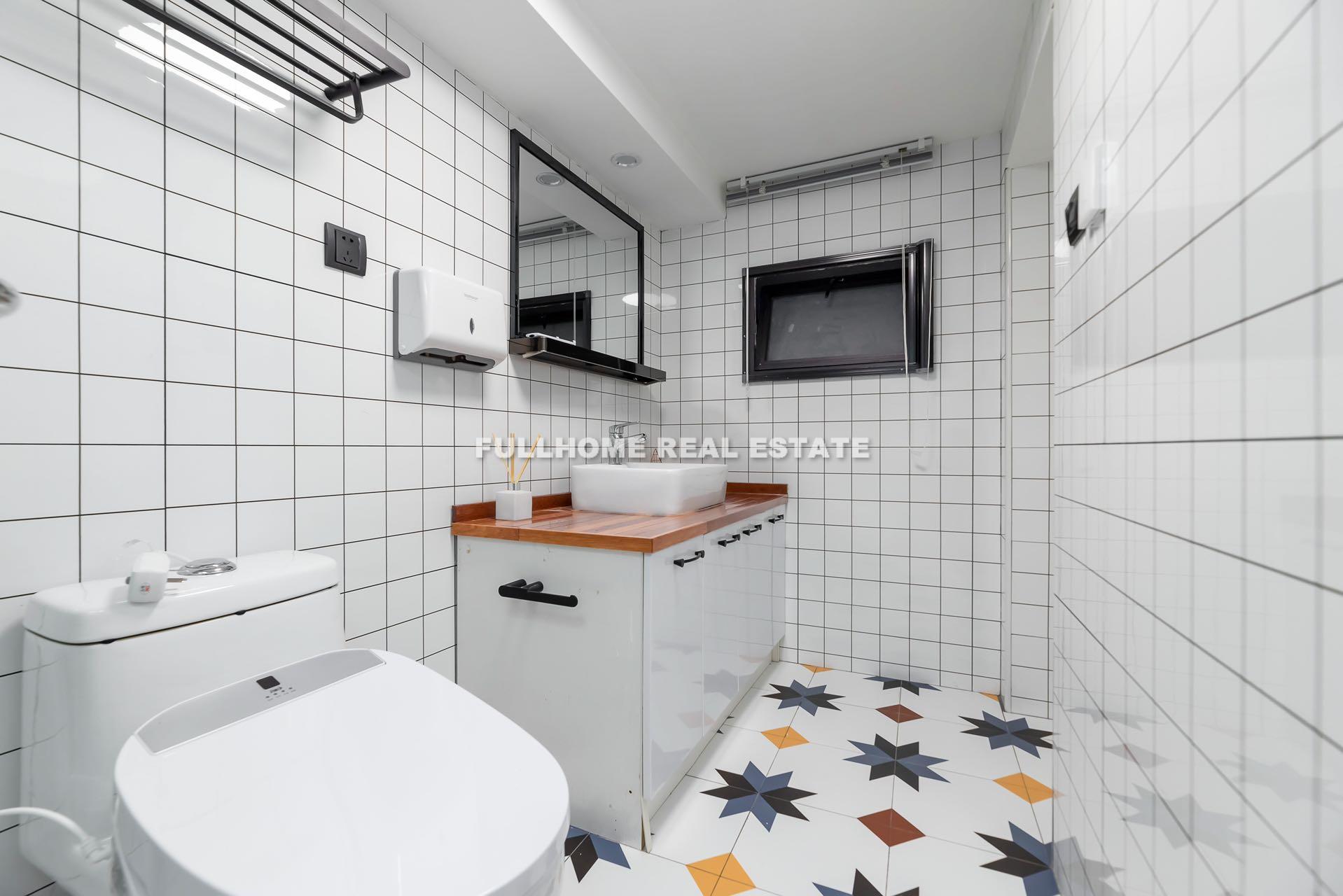 Lane 1-1000 Weihai Road Old House - Interior view 4, Shanghai rental property