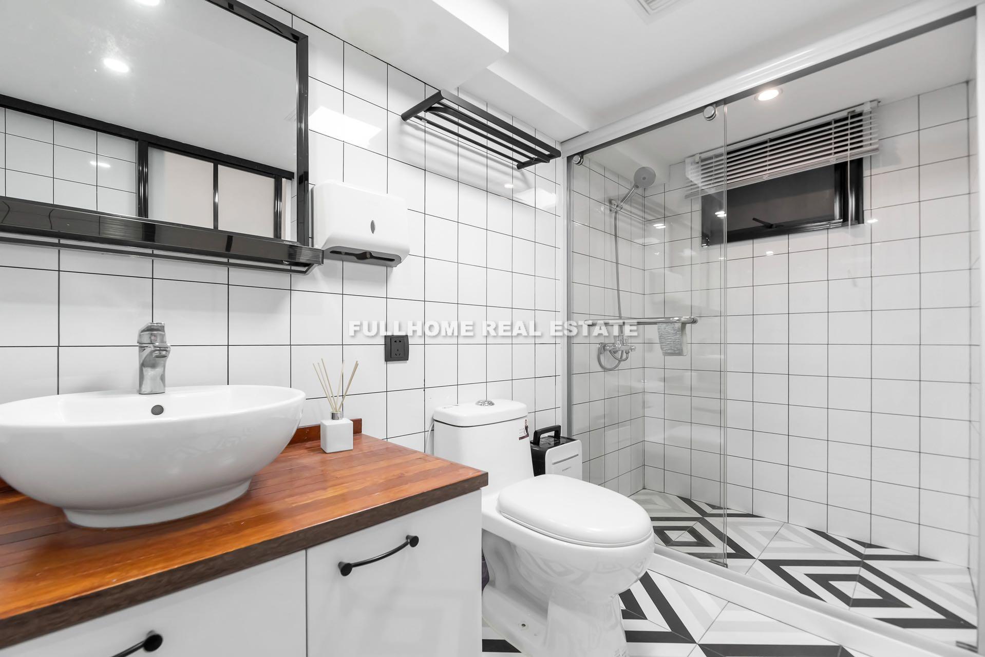 Lane 1-1000 Weihai Road Old House - Interior view 9, Shanghai rental property