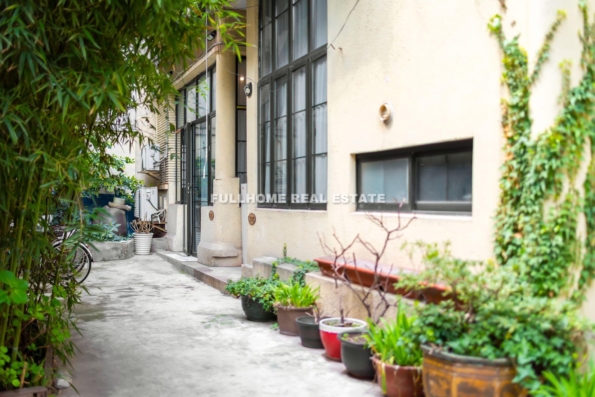 Lane 1-1000 Weihai Road Old House - Interior view 10, Shanghai rental property