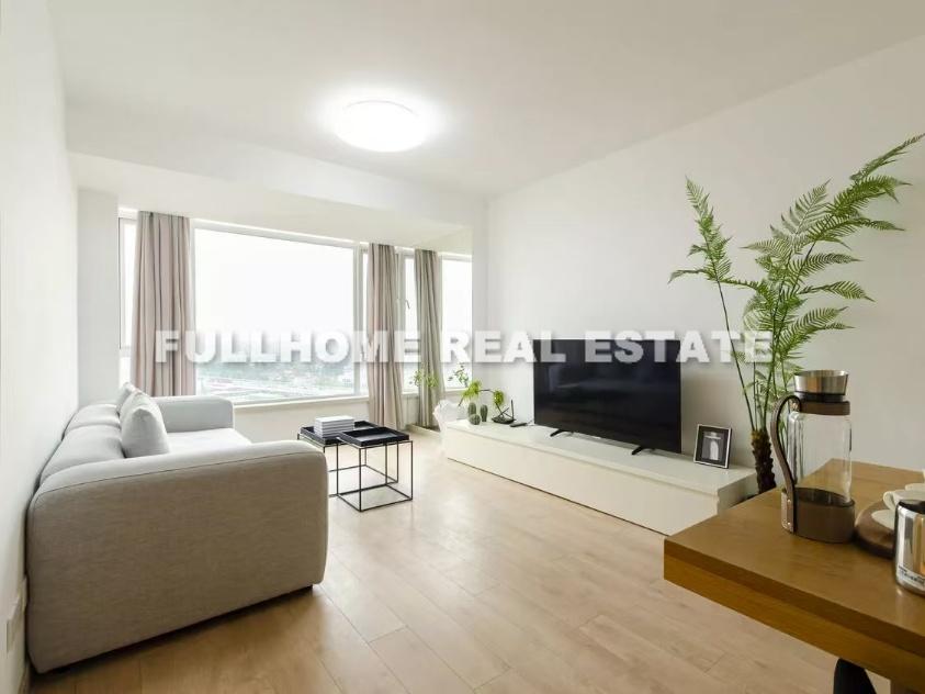 GuangChang Building - 2 bedroom apartment in Shanghai, Downtown, Downtown