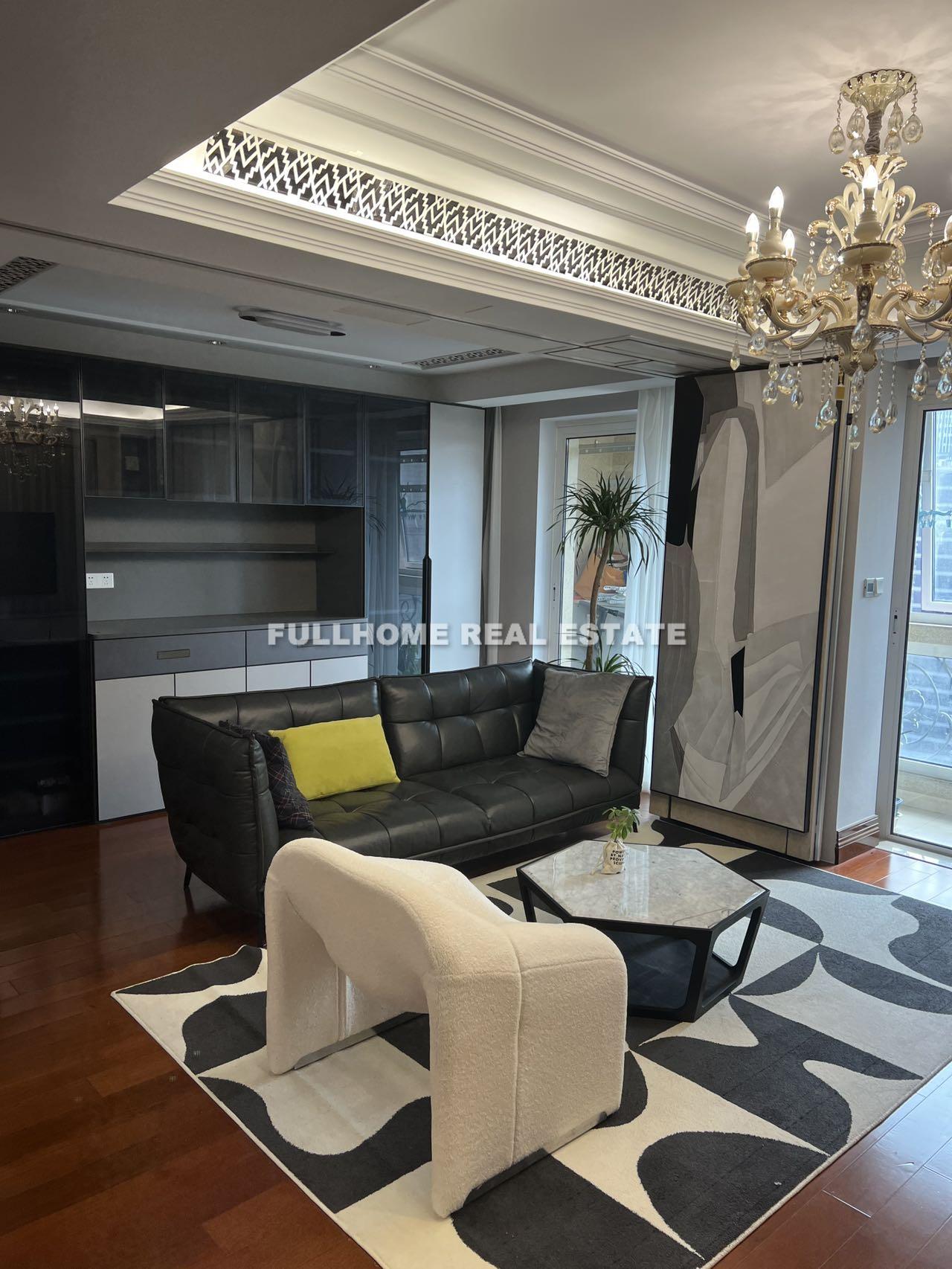 Similar property: The Bound of Bund, 2 bedrooms, 109 sqm in Shanghai