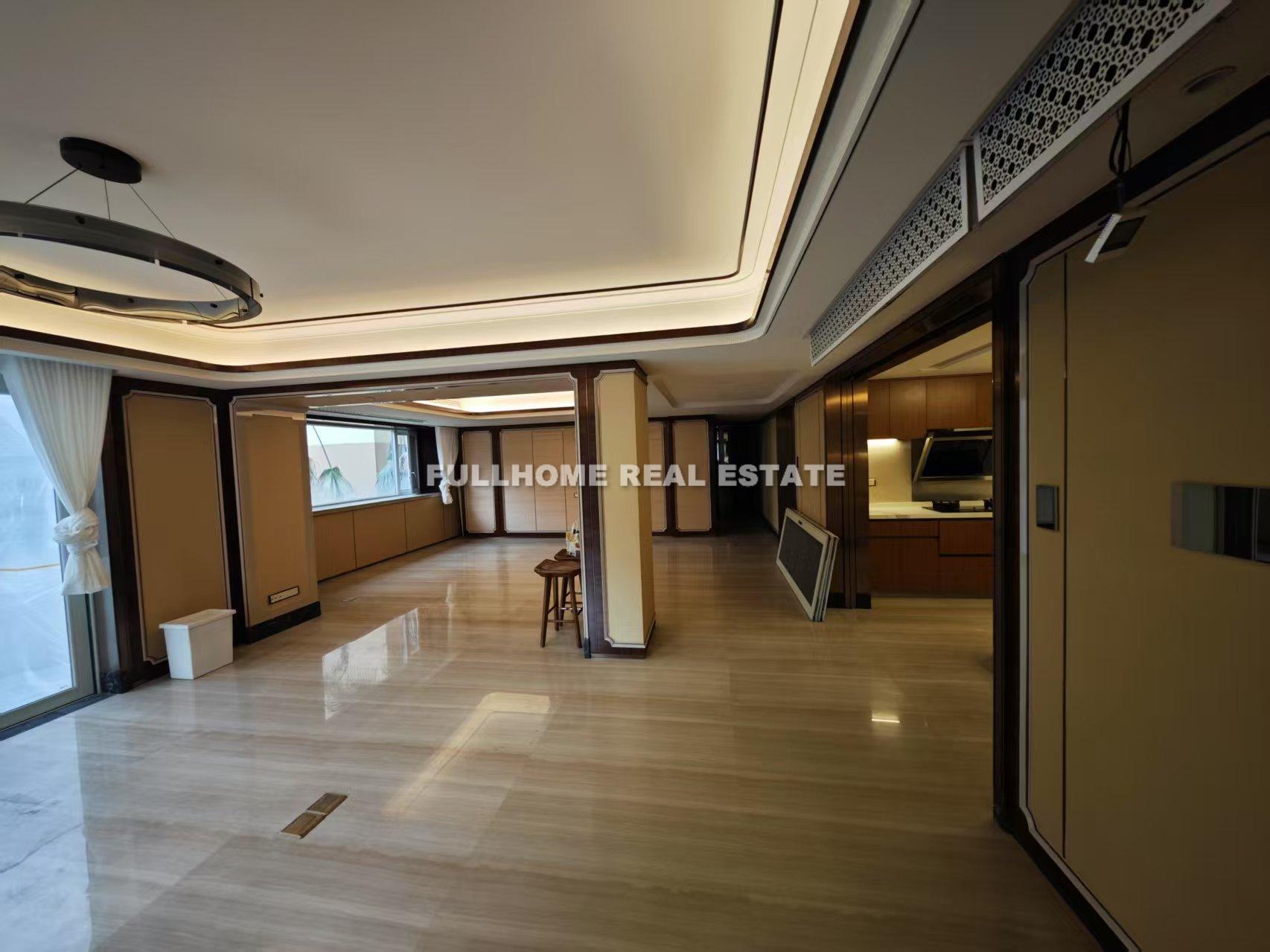 Same compound: Gold Arch Residence, 5 bedrooms in Guangzhou