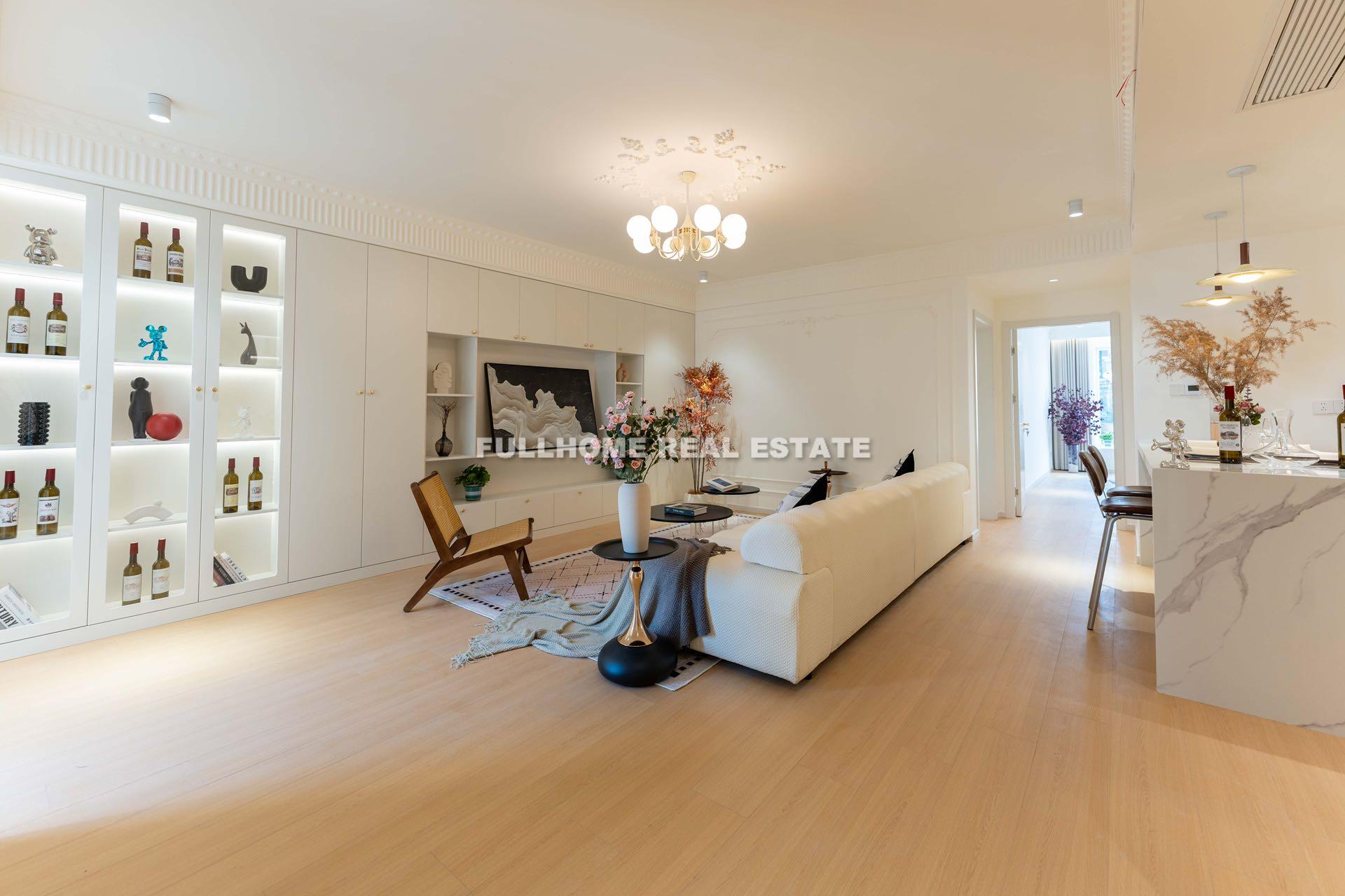 Xujiahui Garden - 2 bedroom apartment in Shanghai, Xujiahui, Downtown