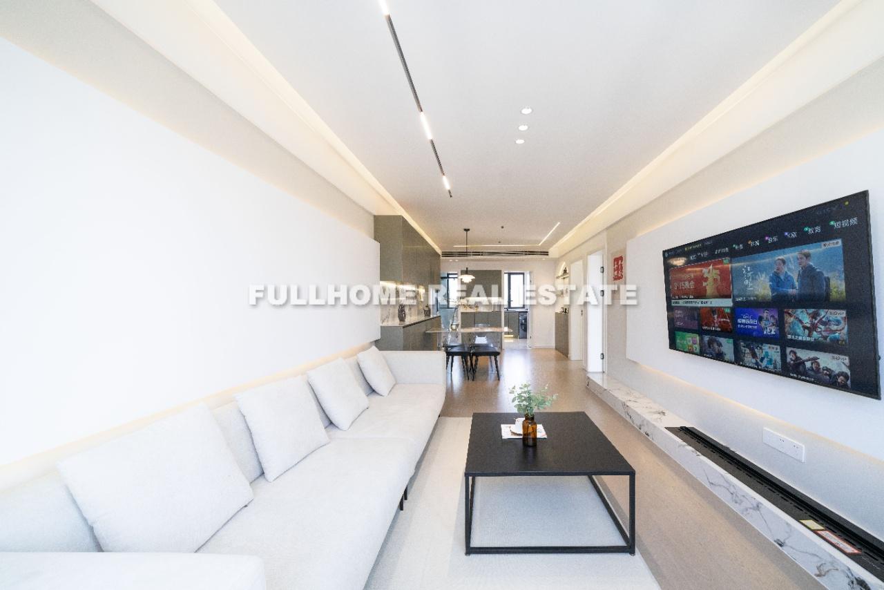 Same compound: Jiaozhou Apartment, 2 bedrooms in Shanghai