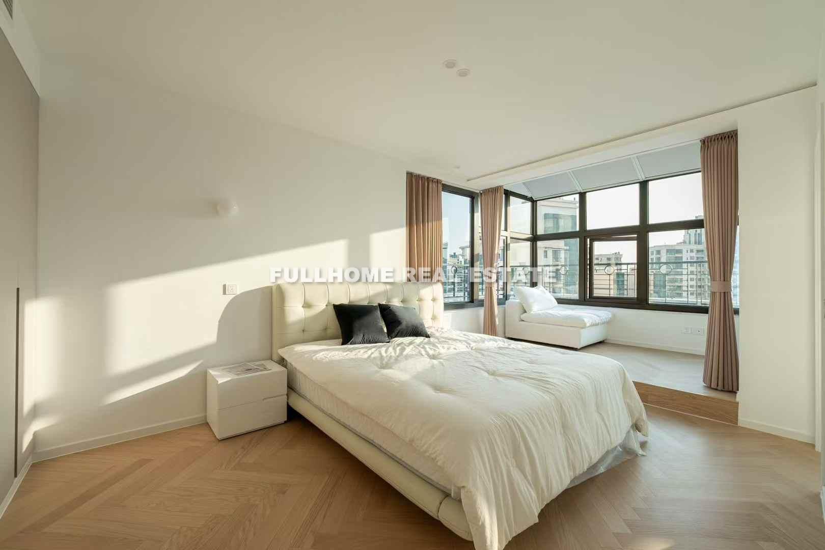 Zhong Yuan Liang Wan Cheng - Interior view 6, Shanghai rental property