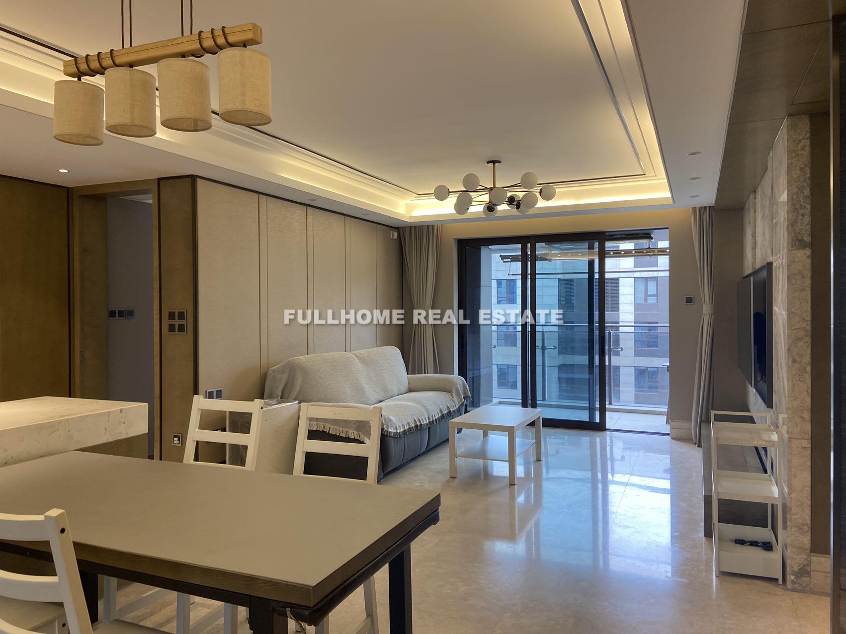 Same compound: Lv Di Huang Pu Bin Jiang, 3 bedrooms in Shanghai