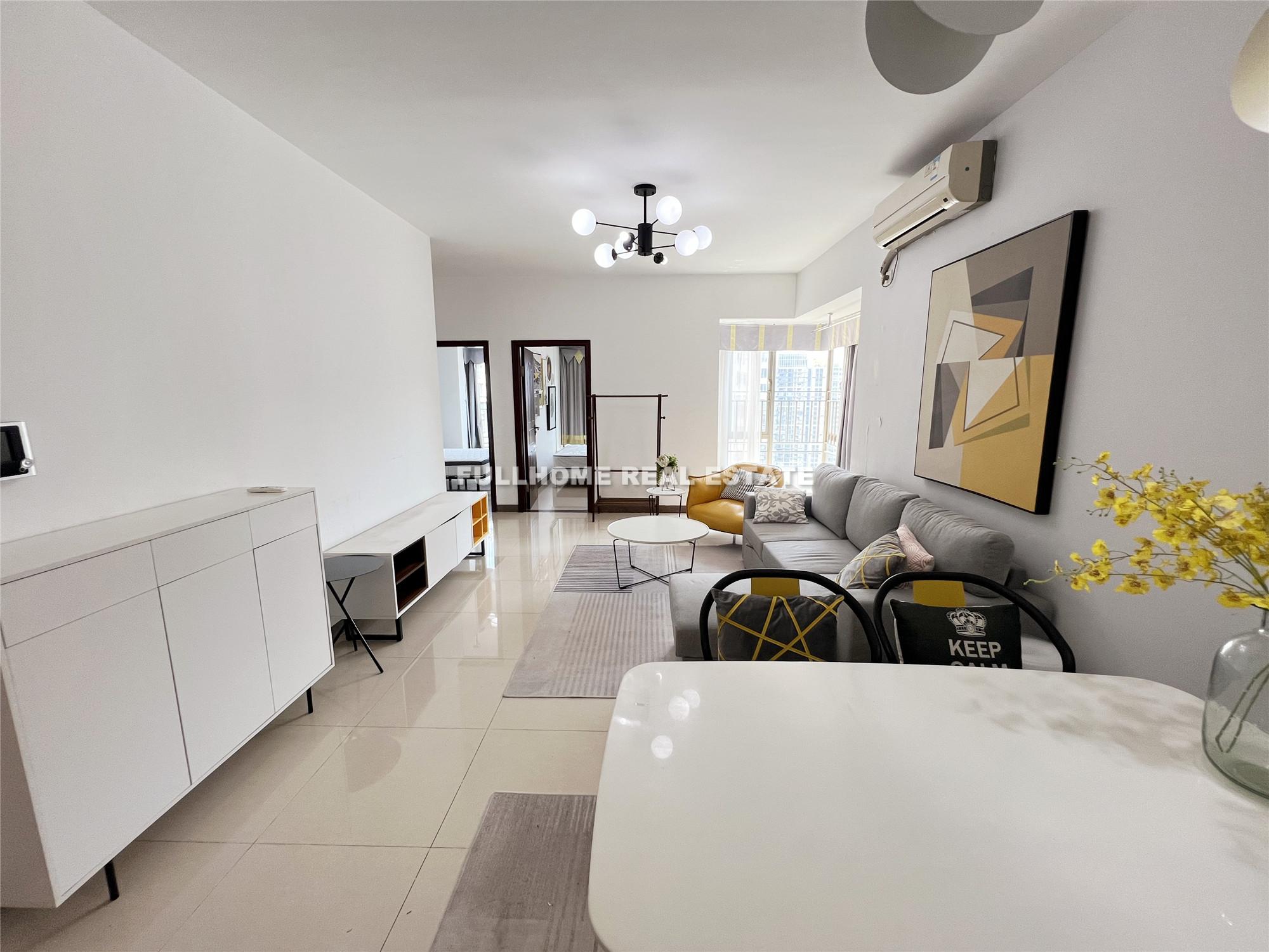 Same compound: Park Vista, 2 bedrooms in Guangzhou