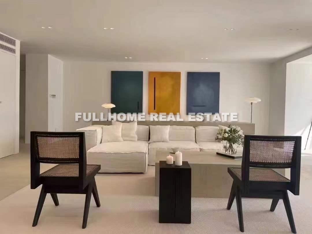 Shanghai Bay - 3 bedroom apartment in Shanghai, Xujiahui, Downtown