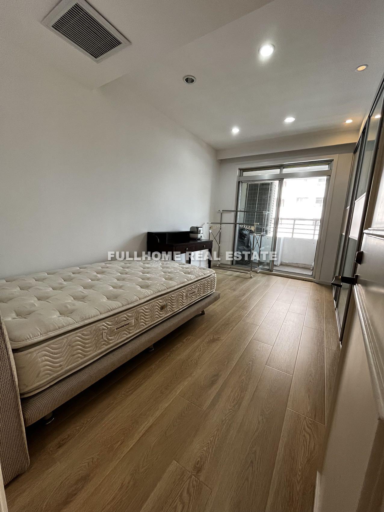 Sun Plaza - Interior view 8, Shanghai rental property