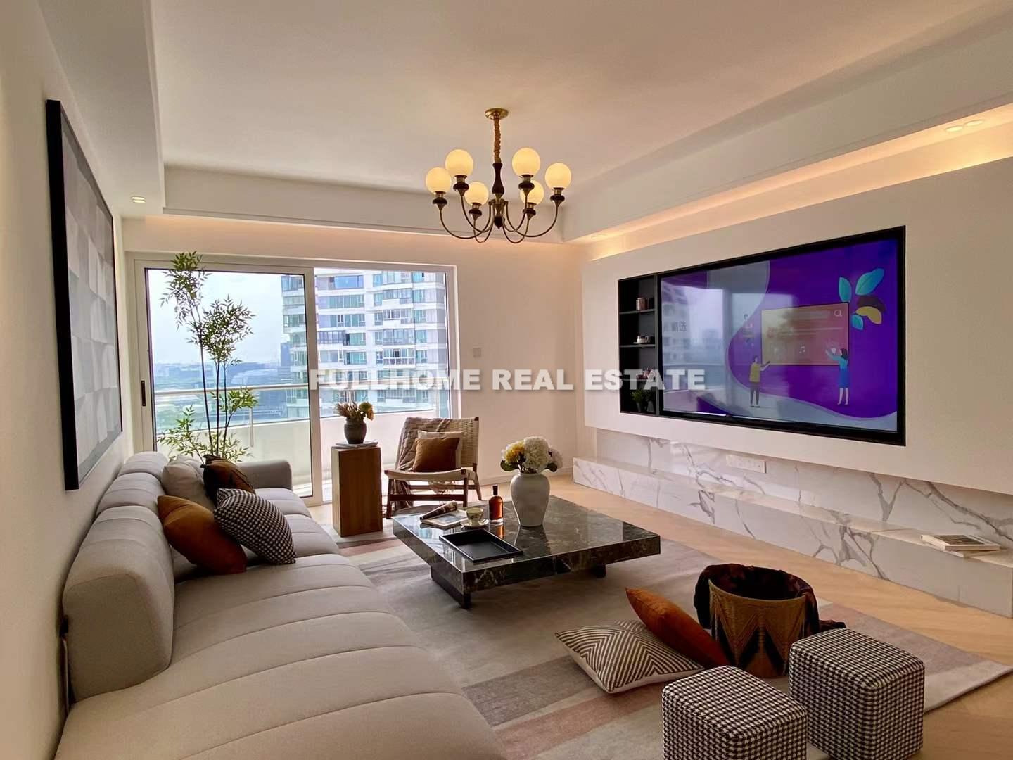 Same compound: Bai Hui Garden, 3 bedrooms in Shanghai