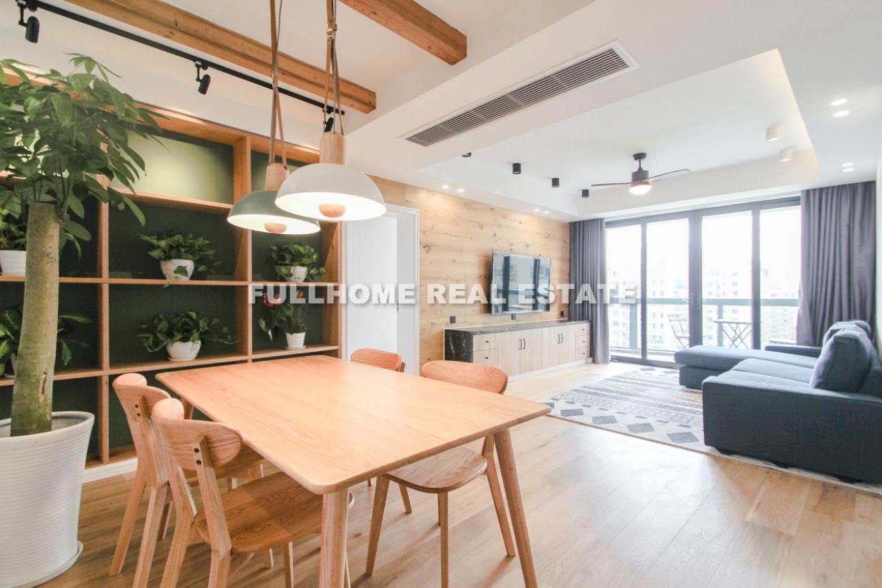 Yadu International Garden - 2 bedroom apartment in Shanghai, Xujiahui, Downtown
