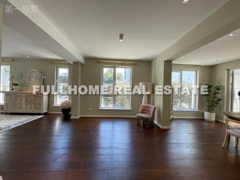 Long Beach Villa - 4 bedroom apartment in Shanghai, Hongqiao, Hongqiao