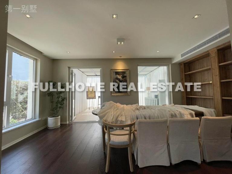 Long Beach Villa - Interior view 4, Shanghai rental property