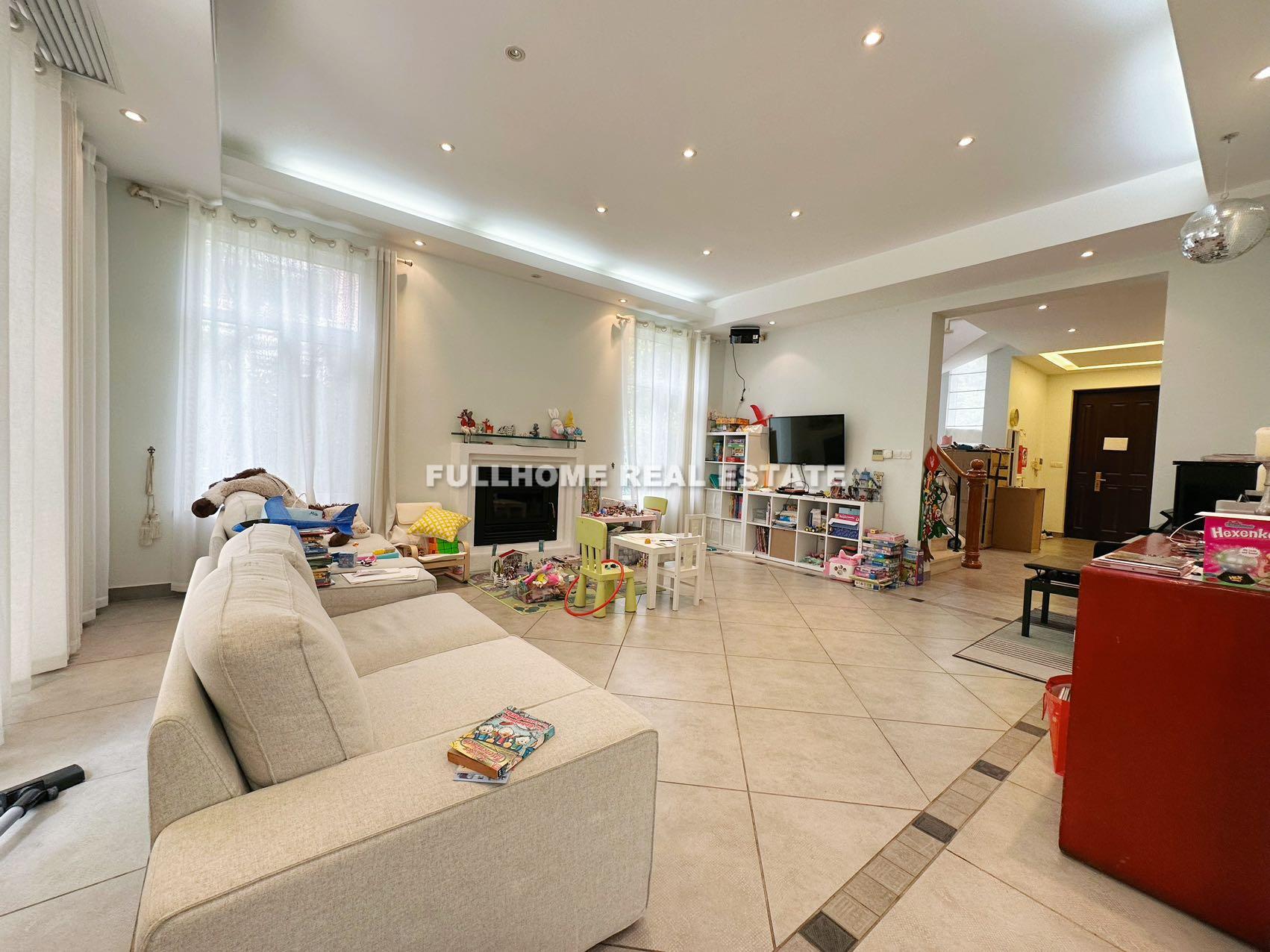 Violet Country Villa - Interior view 3, Shanghai rental property