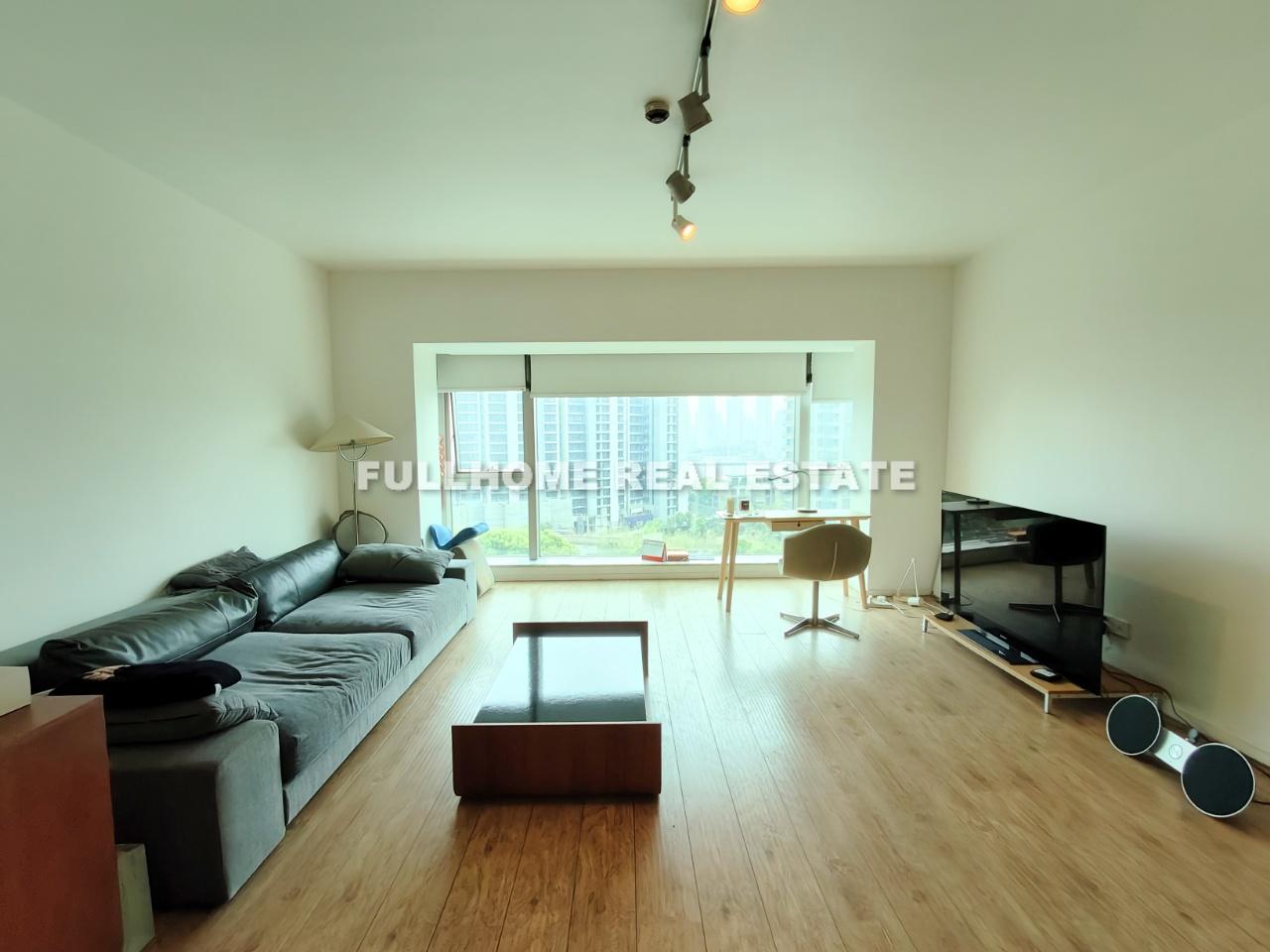 Shimao Riviera Garden - 3 bedroom apartment in Shanghai, Lujiazui, Pudong