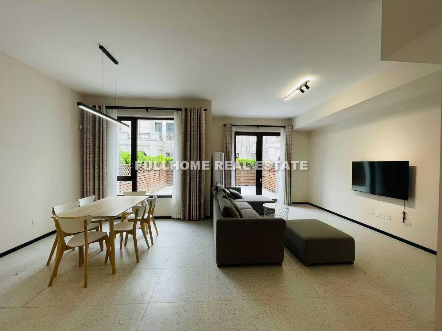 Similar property: GLORIOUS CLASSIC, 4 bedrooms, 229 sqm in Shanghai